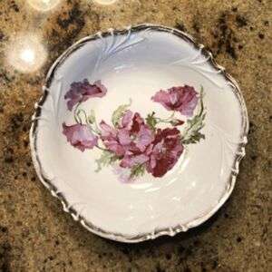 Porcelain Bowl With Flower Design