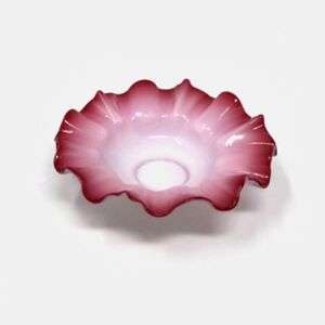 Victorian Peachblow Brides Basket Ruffled Bowl