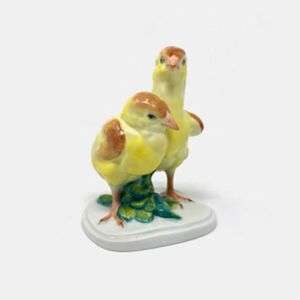 Herend Pair Of Yellow Chicks Handpainted Porcelain Figurine