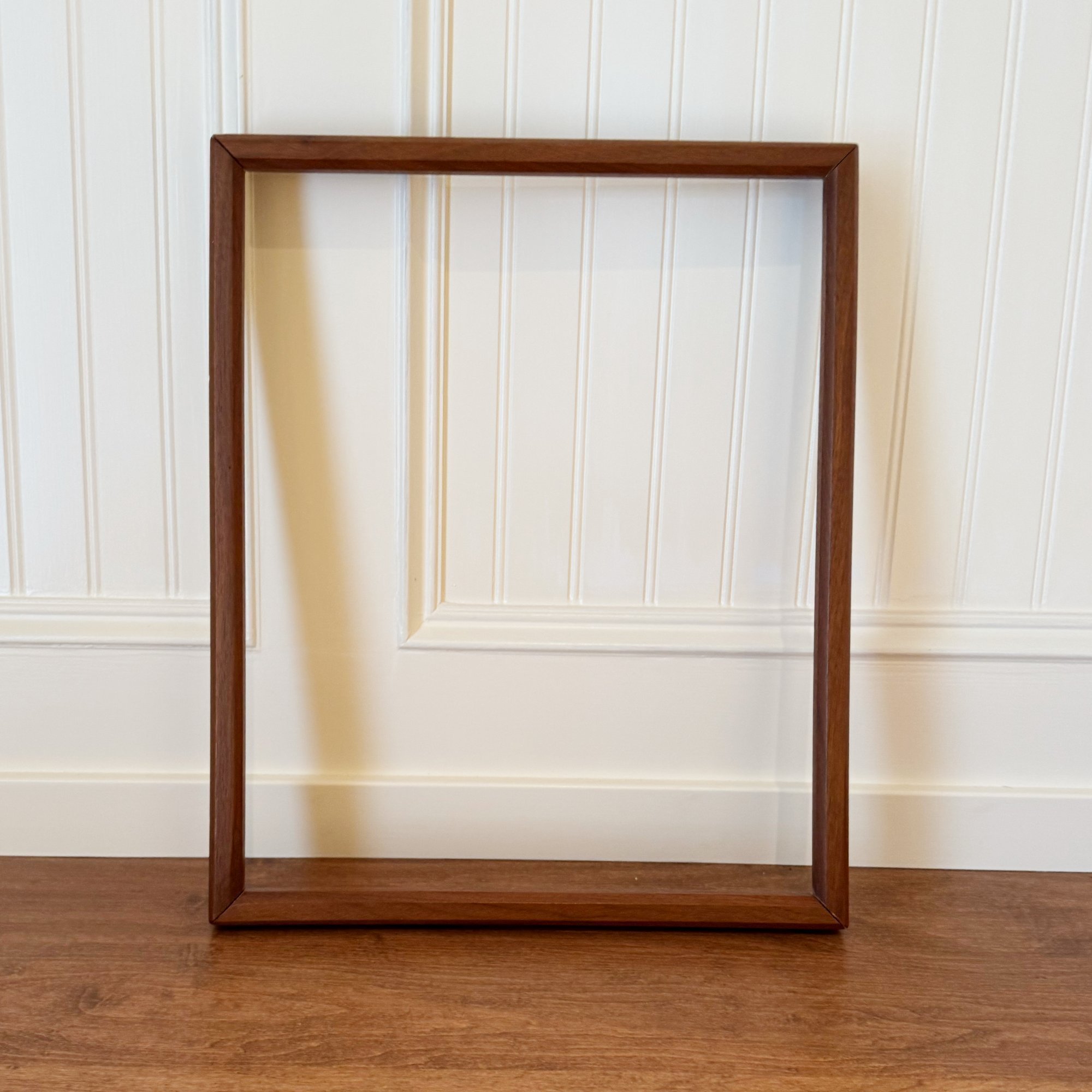 Vintage Solid Wood Picture Frame – Mid-Century Modern Style – Fits ~14x17