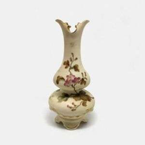Antique Hand Painted Carlsbad Austria Porcelain Vase